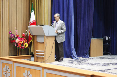 دکتر احمدی در اولین گردهمایی دانش آموختگان پردیس دانشگاهی بر توسعه پردیس تآکید کرد
